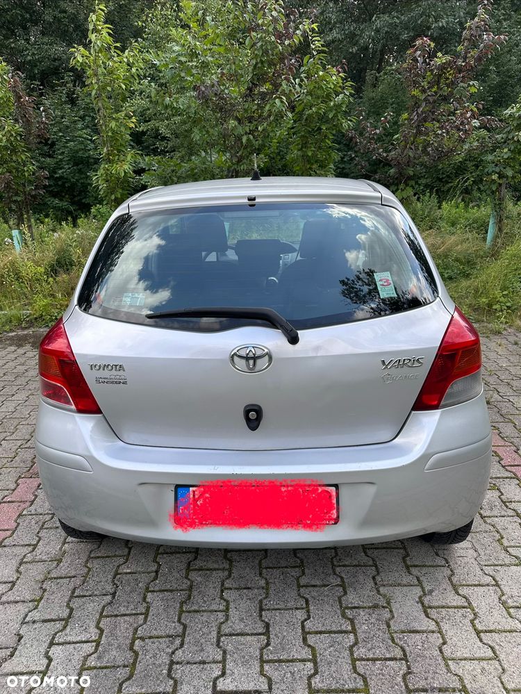 Toyota Yaris 1.0 Luna - 2
