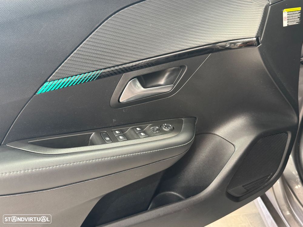 Peugeot 208 1.2 PureTech Allure Pack EAT8 - 22