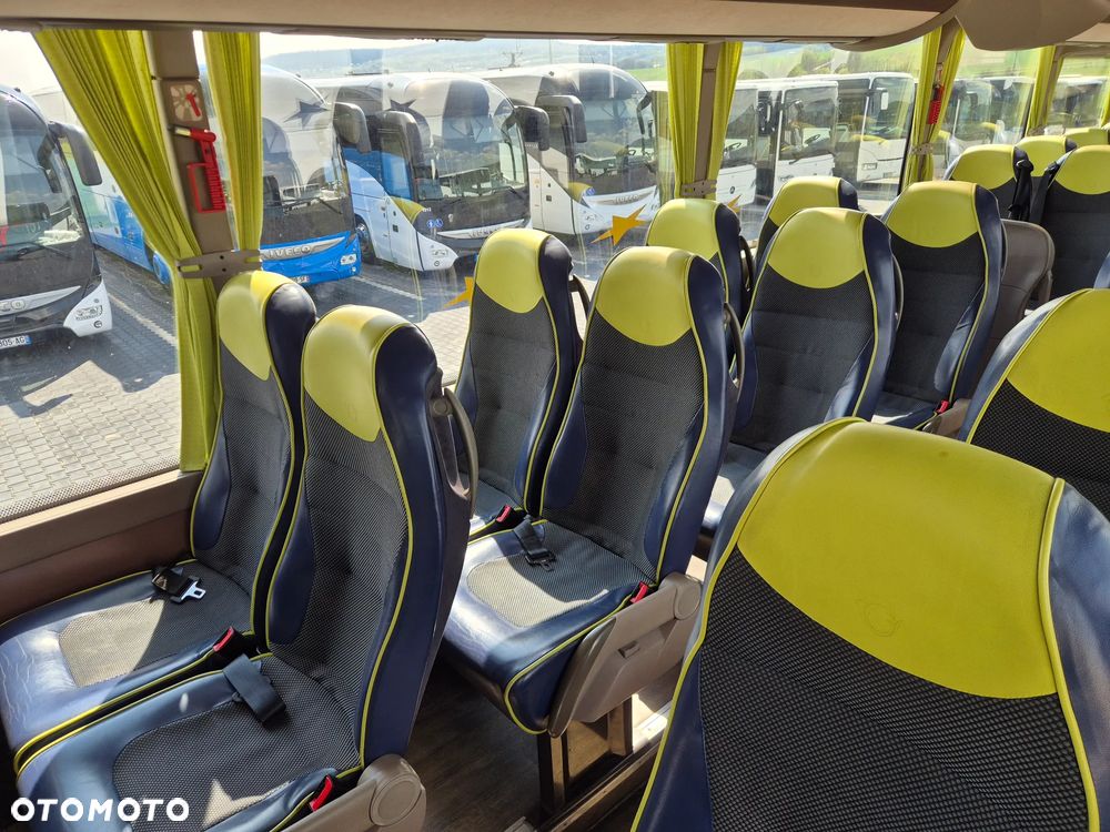 Irisbus MAGELYS PRO / SPROWADZONY/ 61 MIEJSC / MANUAL - 22