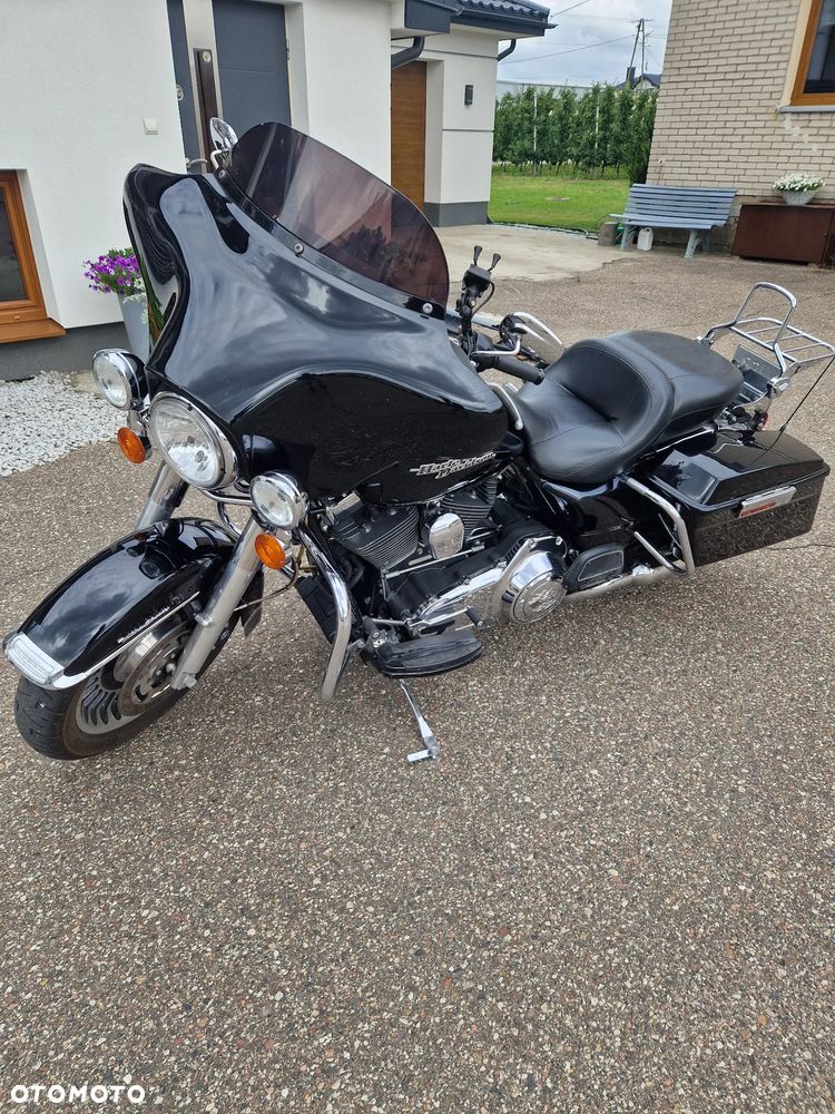 Harley-Davidson FLHT Electra Glide Standard - 5