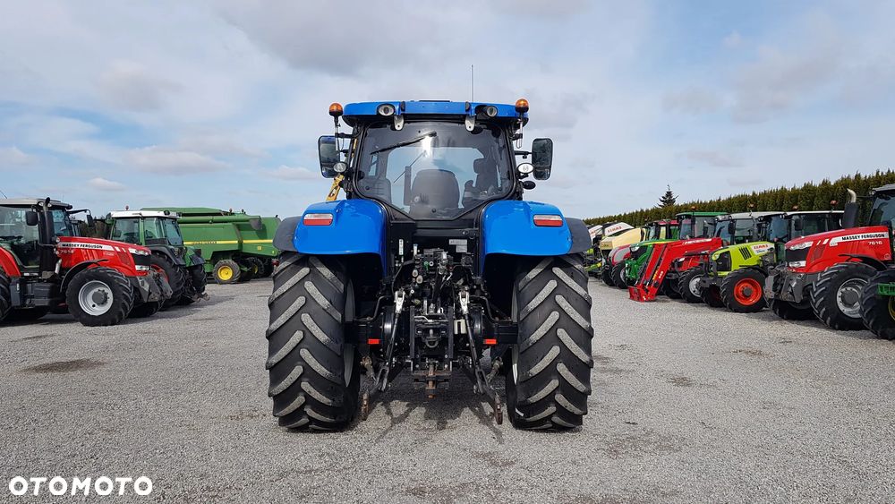 New Holland T7.200 AC 2013R - 10