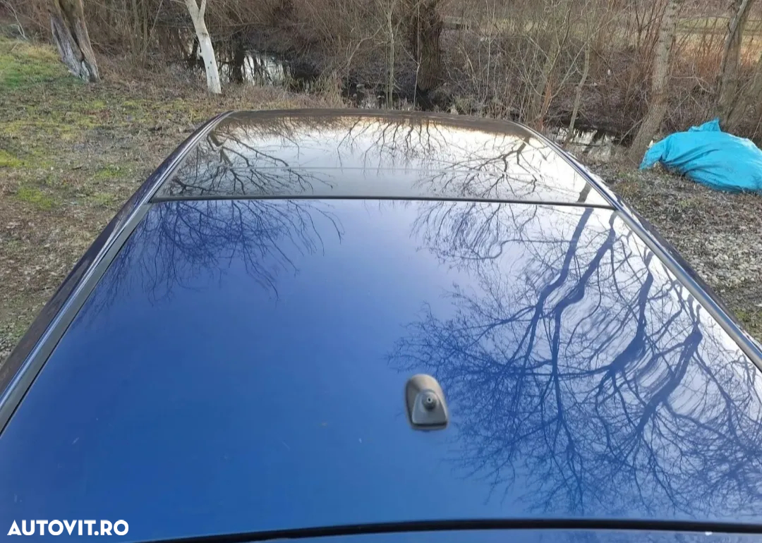 Toyota Prius+ (Hybrid) Executive - 6