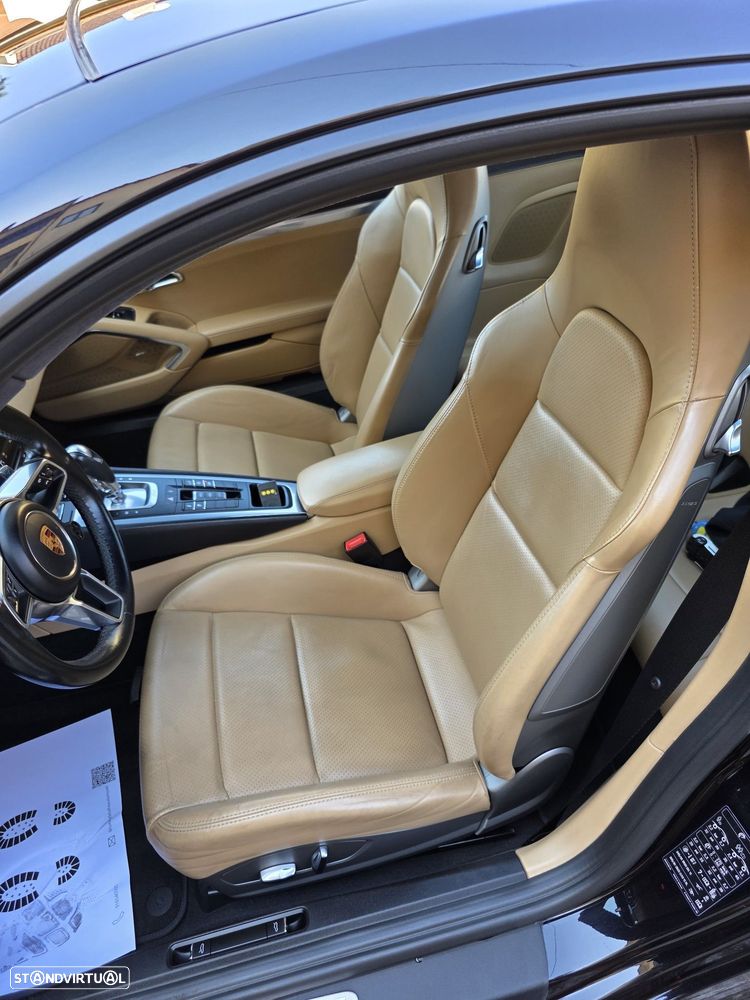 Porsche 911 (991) Carrera 4 S PDK - 8