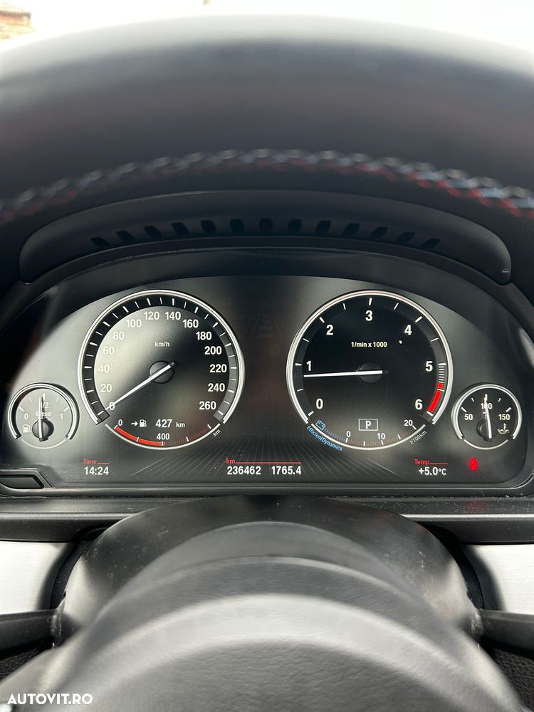 BMW Seria 5 525d xDrive Sport-Aut. - 5