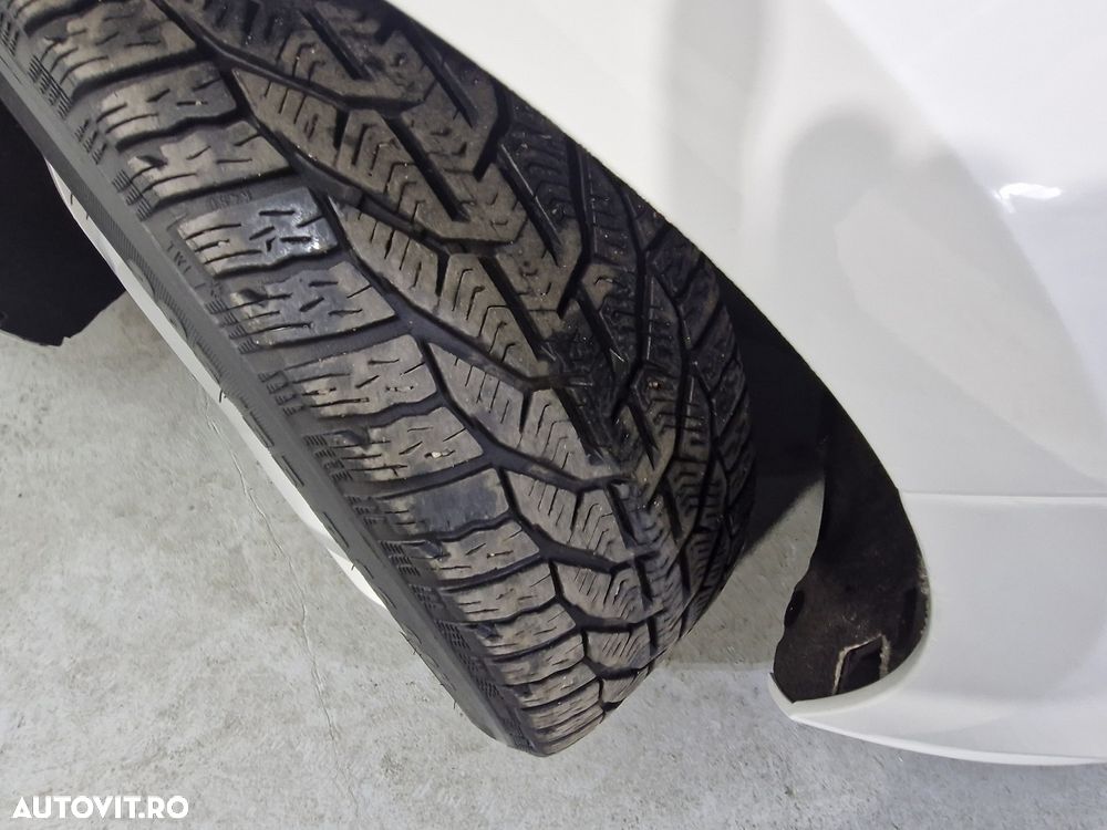 Renault Megane TCe Business - 14