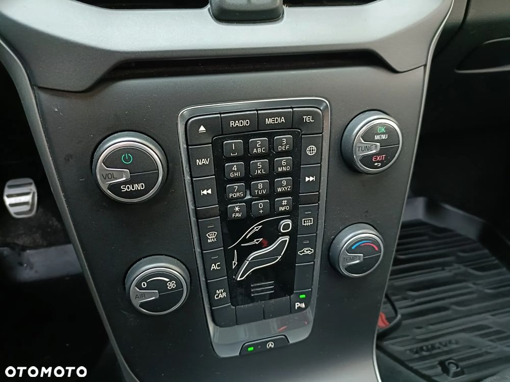 Volvo V40 D2 Kinetic - 20