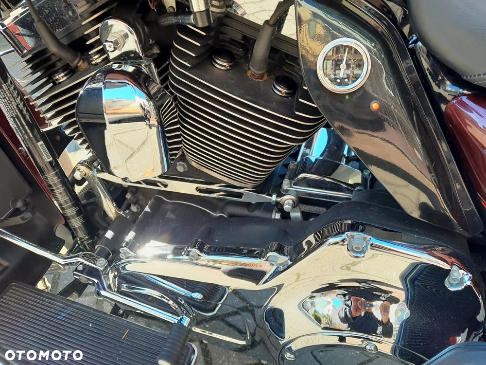 Harley-Davidson FLHTCU Ultra - 20