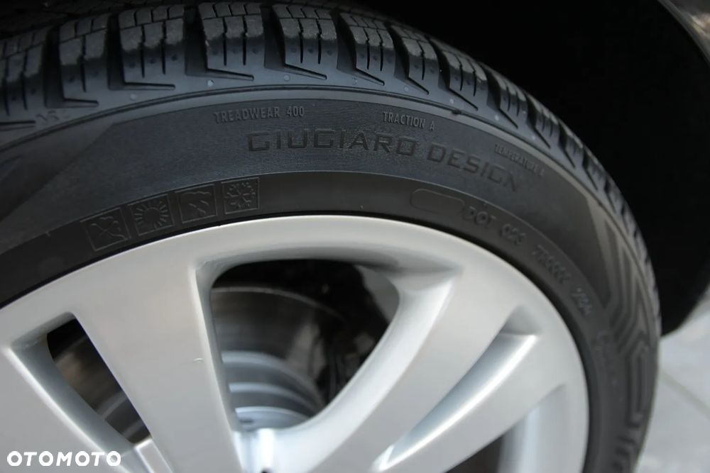 Mercedes-Benz Klasa C 180 T Kompressor Avantgarde - 21