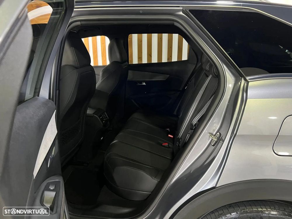 Peugeot 3008 1.6 Hybrid GT Pack e-EAT8 - 18