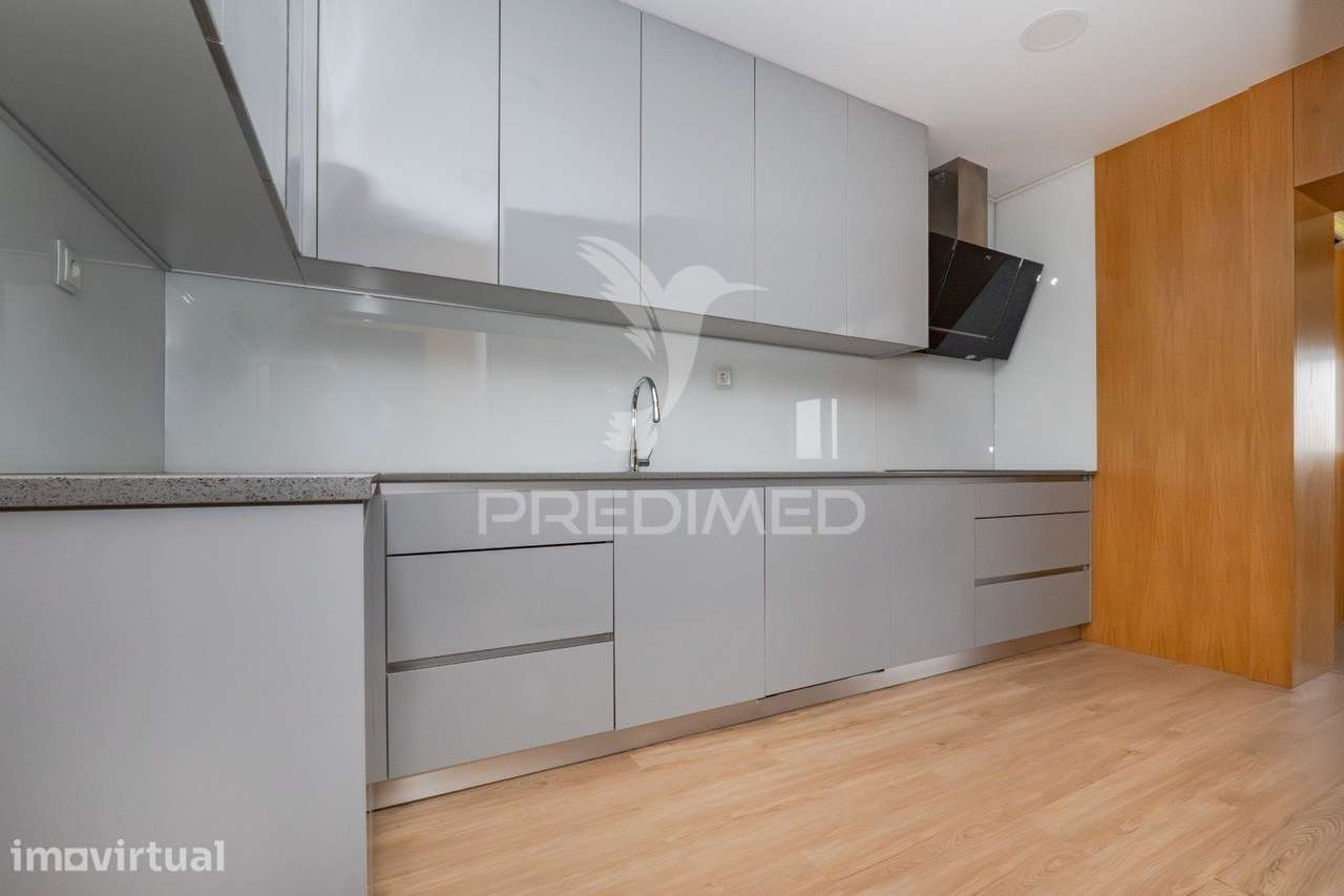 Excelente apartamento T3 de Cobertura com 230 m² no Centro de Braga - Grande imagem: 4/32