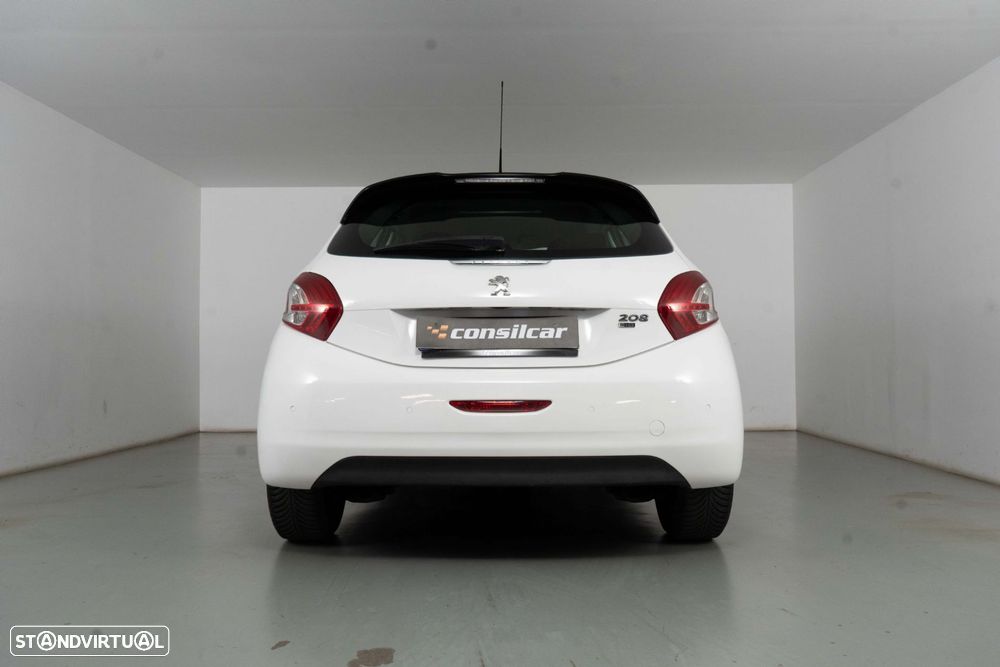Peugeot 208 1.6 e-HDi SE Style - 5