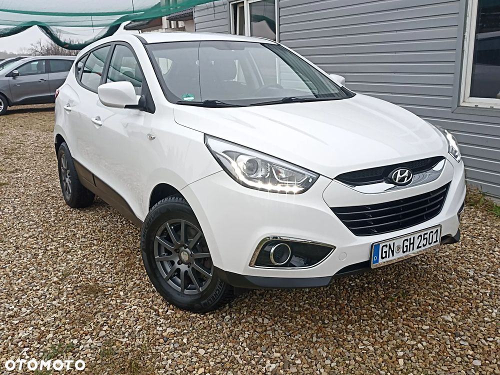 Hyundai ix35 blue 1.6 2WD Finale Silver - 3
