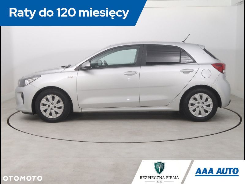 Kia Rio - 3