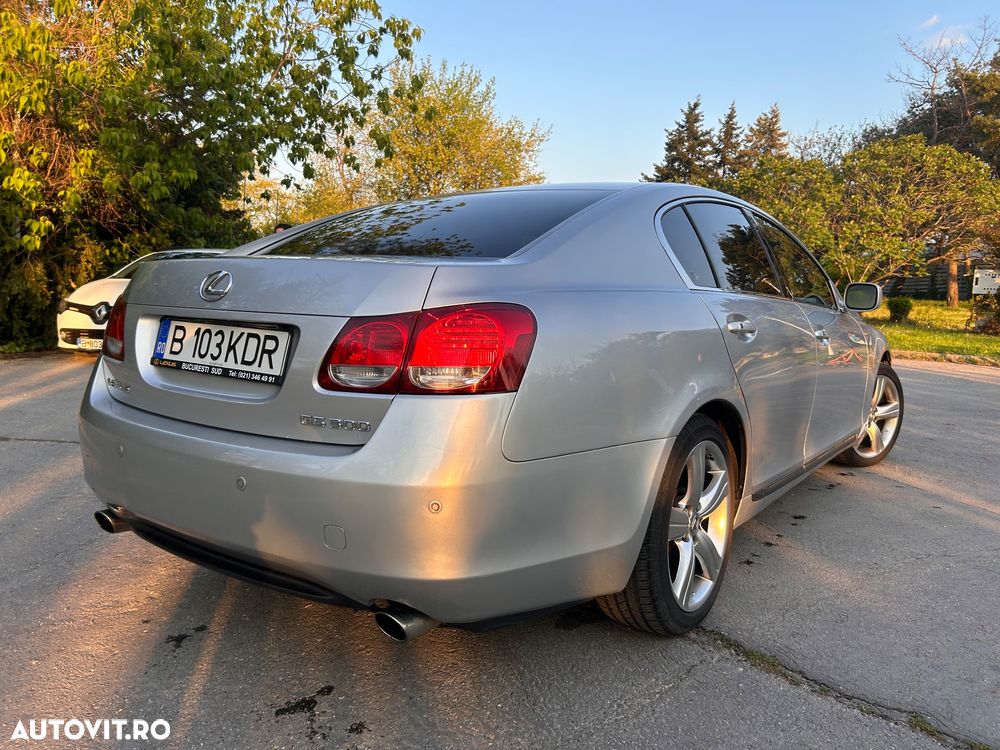 Lexus Seria GS 300 V6 Aut President - 3