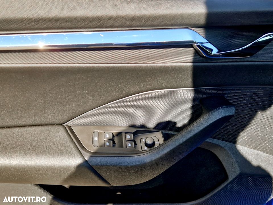 Skoda Octavia 1.5 TSI DSG MHEV Style - 17