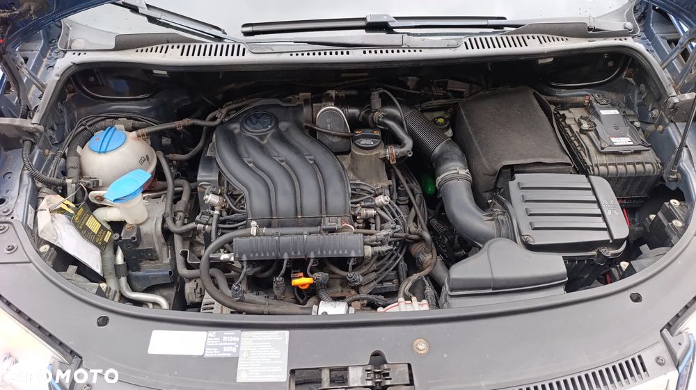 Volkswagen Touran - 14