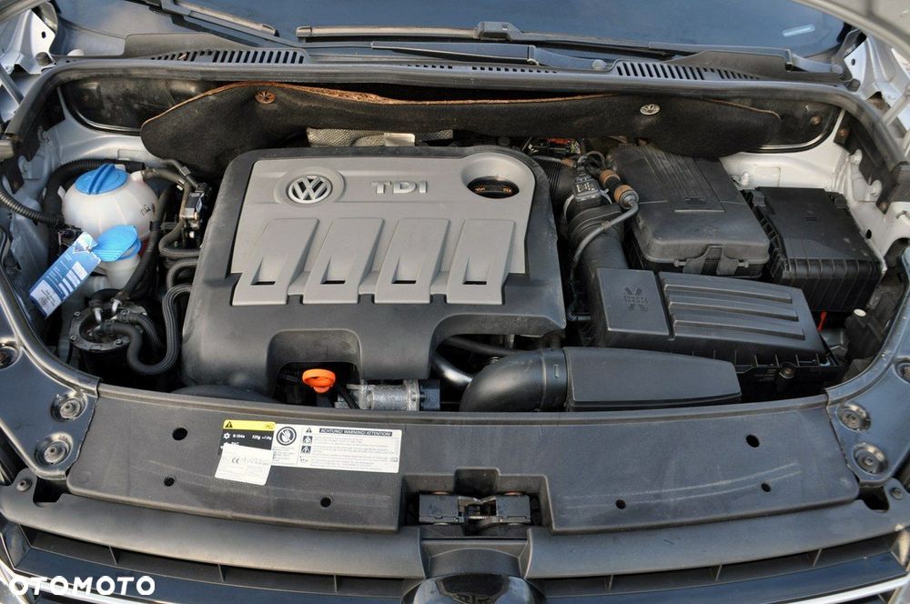 Volkswagen Touran - 39