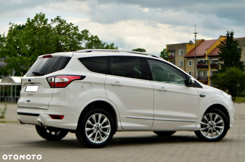 Ford Kuga Vignale 2.0 TDCi FWD - 11