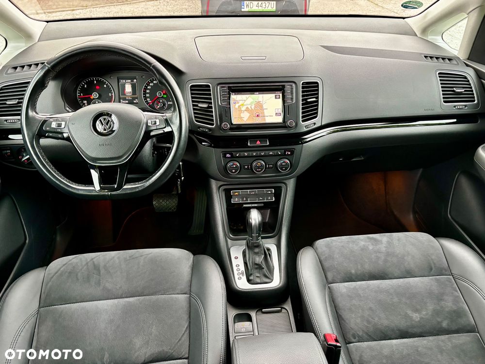 Volkswagen Sharan 2.0 TDI DSG (BlueMotion Technology) Highline - 14