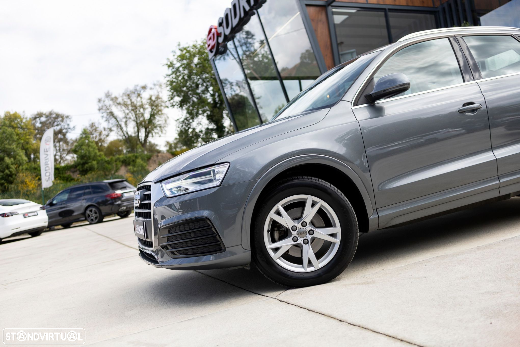 Audi Q3 2.0 TDI Sport - 27