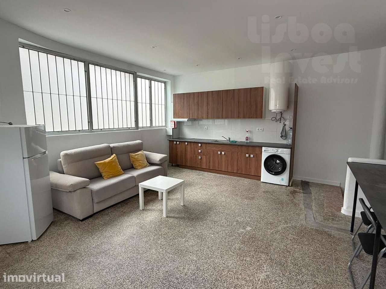 T4 Duplex totalmente remodelado na zona de Campolide - Grande imagem: 2/15