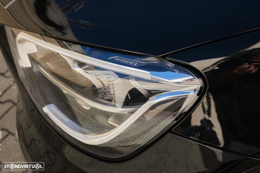 Mercedes-Benz GLC 300 d 4Matic - 4