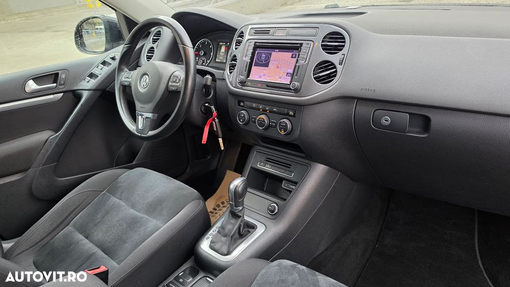 Volkswagen Tiguan 2.0 TDI SCR 4MOTION BlueMotion Technology DSG Sport & Style - 15