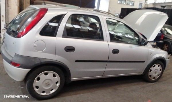 Para Peças Opel Corsa C (X01) - 2