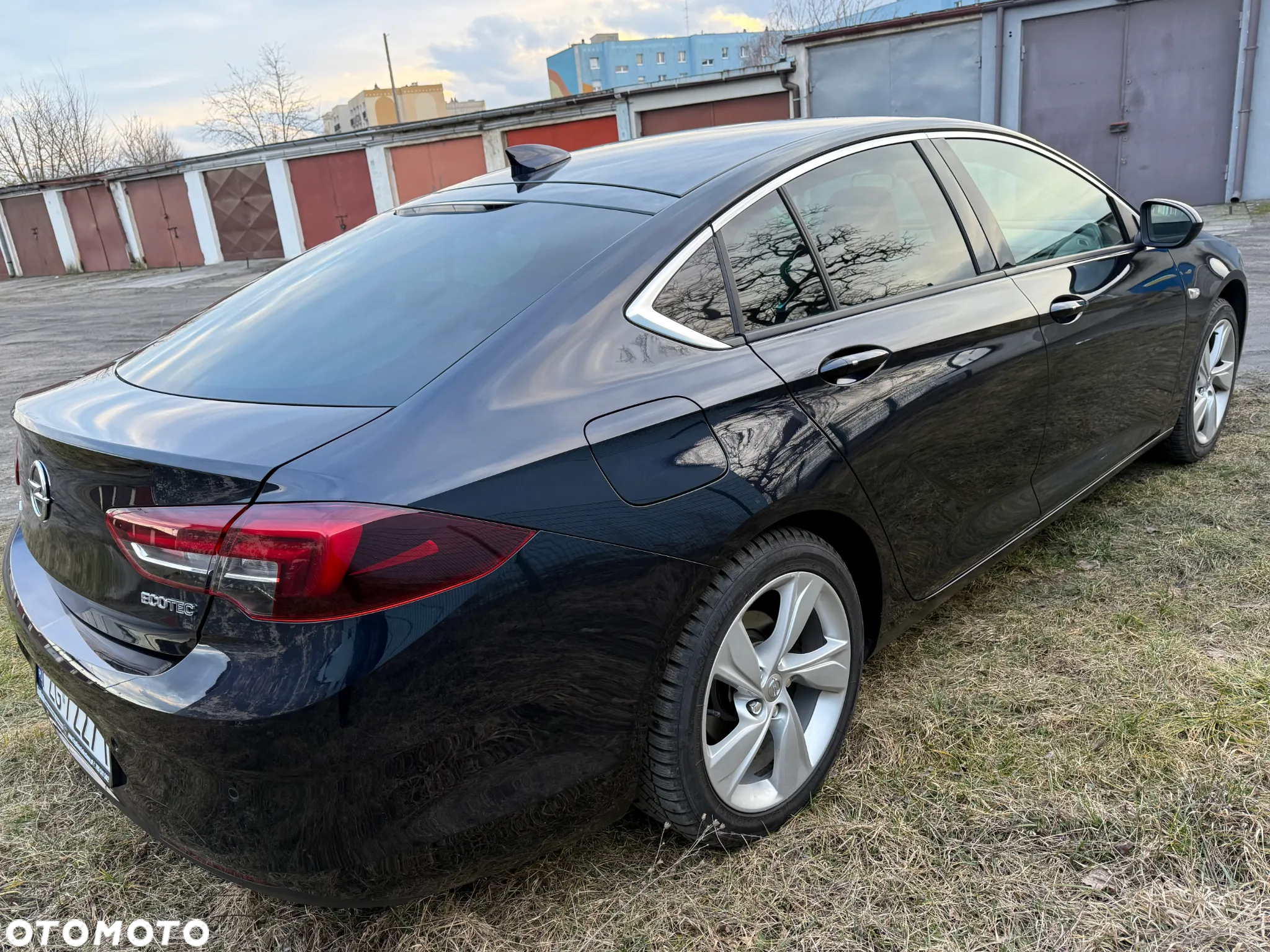 Opel Insignia 1.5 T GPF Exclusive S&S - 8
