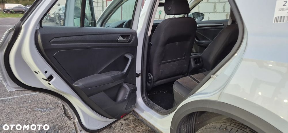 Volkswagen T-Roc 1.0 TSI - 25