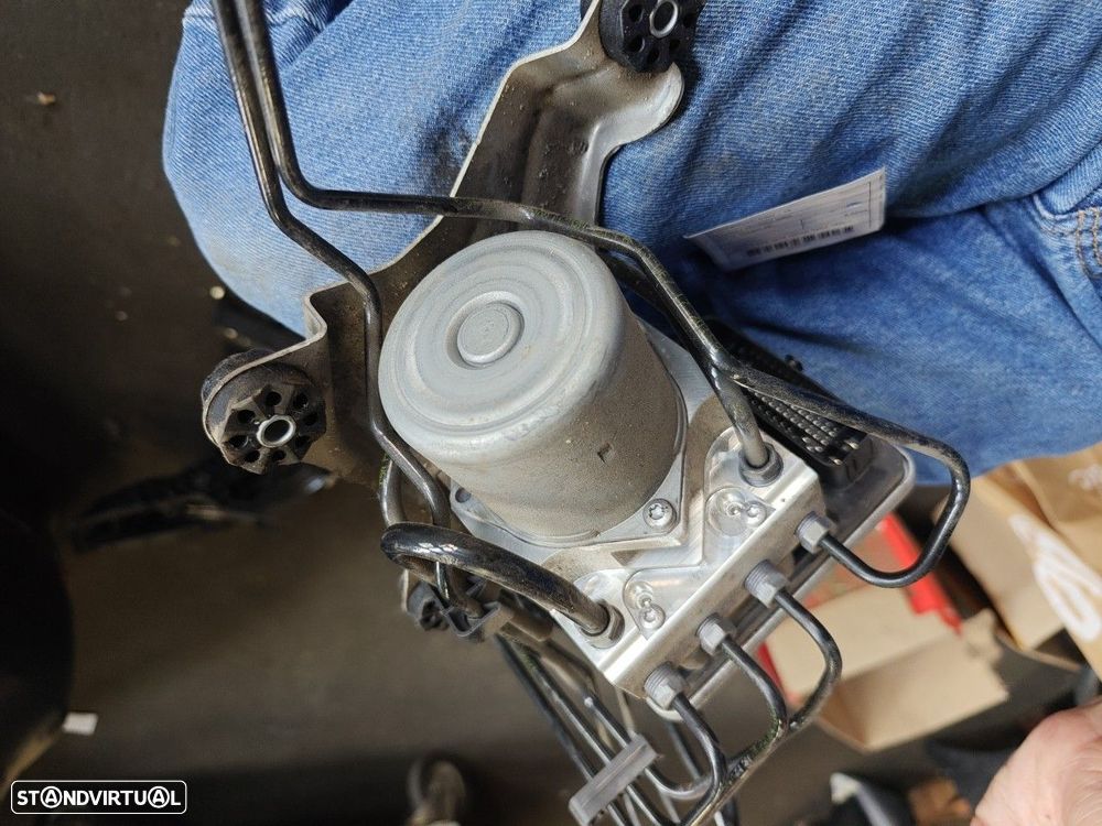 Bomba / Modulo Abs Bmw 5 (G30, F90) - 4