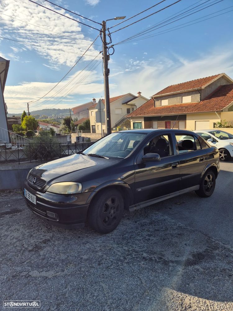 Opel Astra - 3