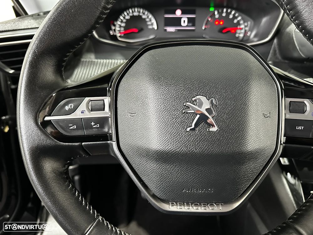 Peugeot 2008 1.5 BlueHDi Allure - 22