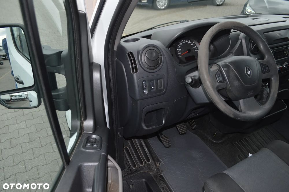 Renault Master - 15