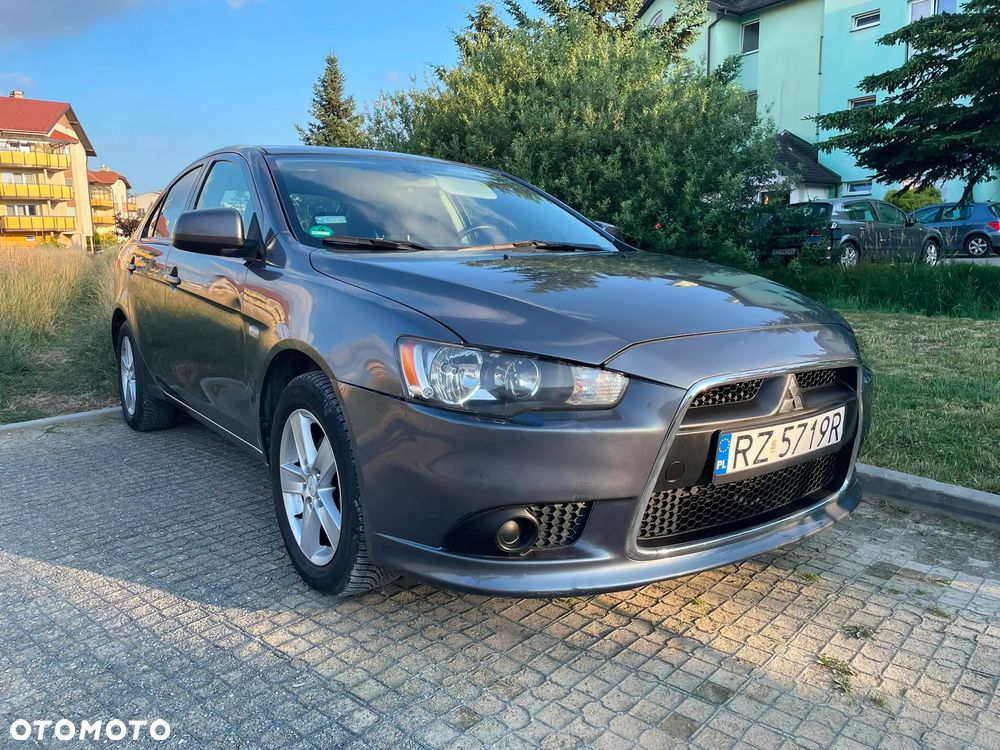 Mitsubishi Lancer 1.5 Inform - 3