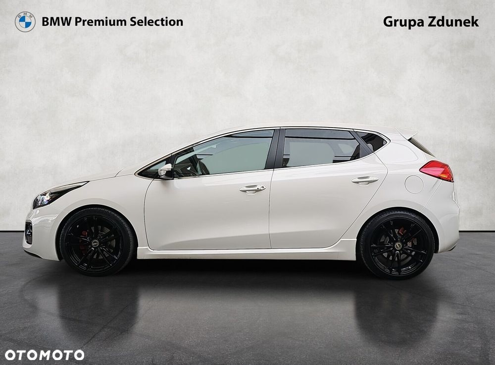 Kia Ceed - 9
