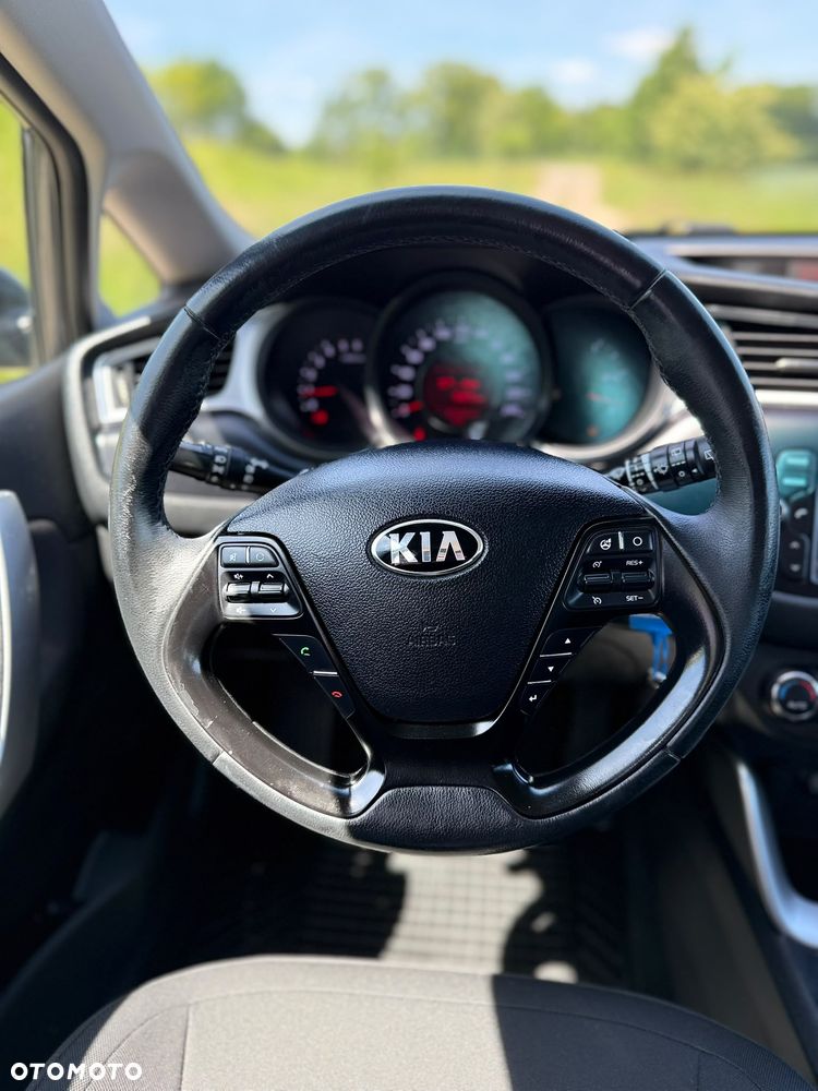 Kia Ceed 1.6 CRDi XL - 14