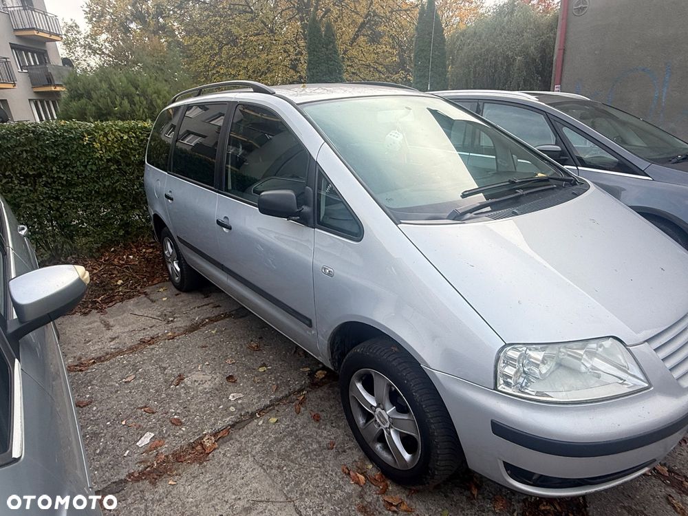 Volkswagen Sharan 2002 photo 3