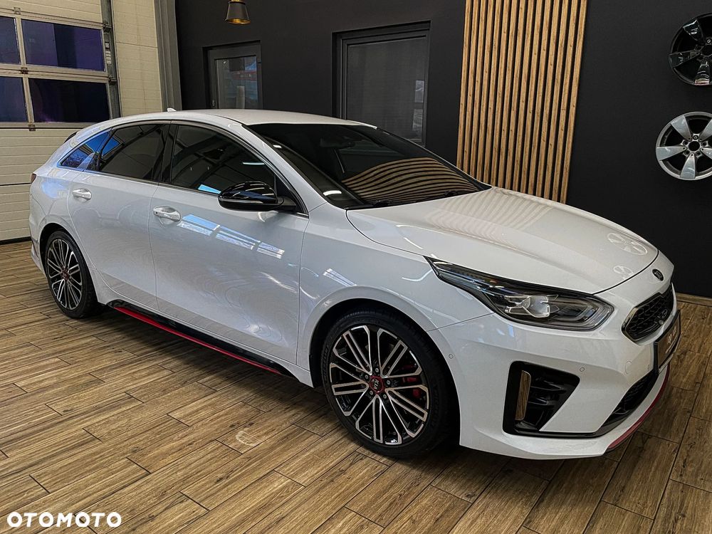 Kia ProCeed 1.6 T-GDI GT DCT - 5