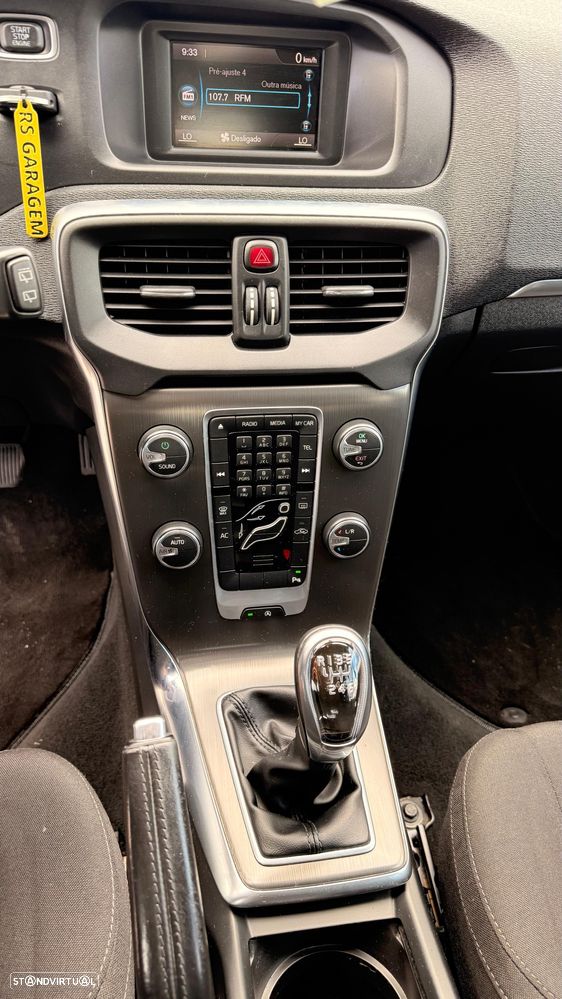 Volvo V40 1.6 D2 Eco Momentum - 16
