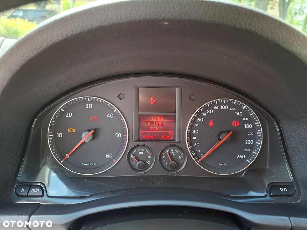 Volkswagen Jetta 1.9 TDI Comfortline - 14