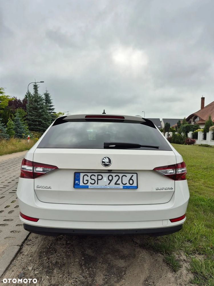 Skoda Superb - 12