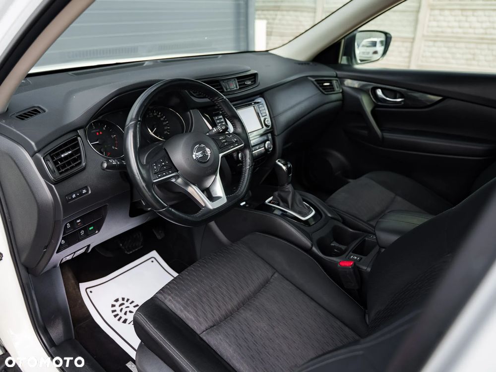 Nissan X-Trail 1.6 DCi N-Connecta 2WD Xtronic 7os - 15