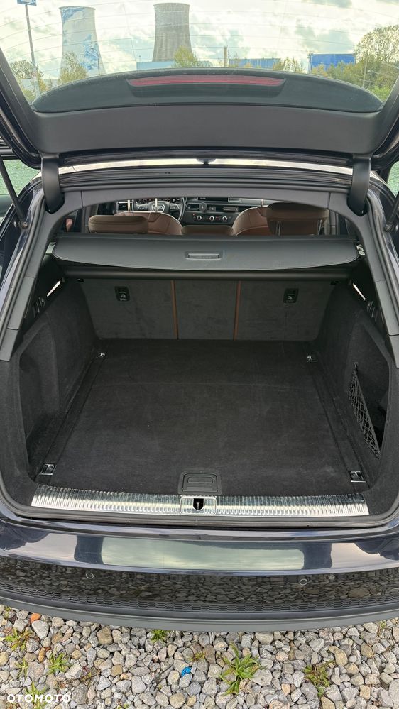 Audi A4 Avant - 9