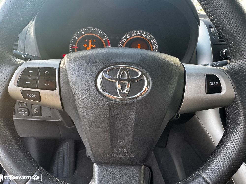 Toyota Auris 1.4 VVT-i AC - 15