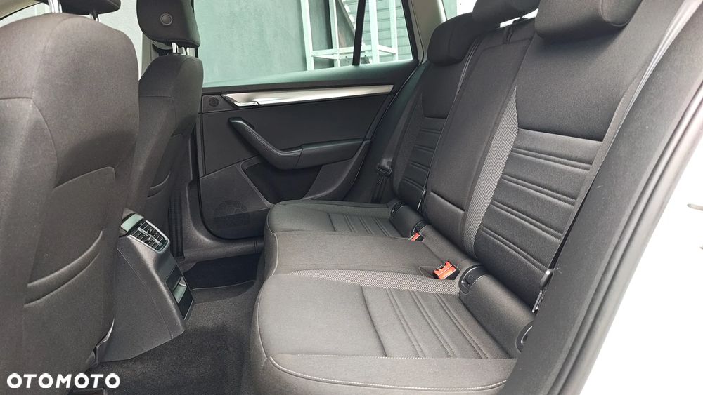 Skoda Octavia 1.4 TSI Green tec Ambition - 8