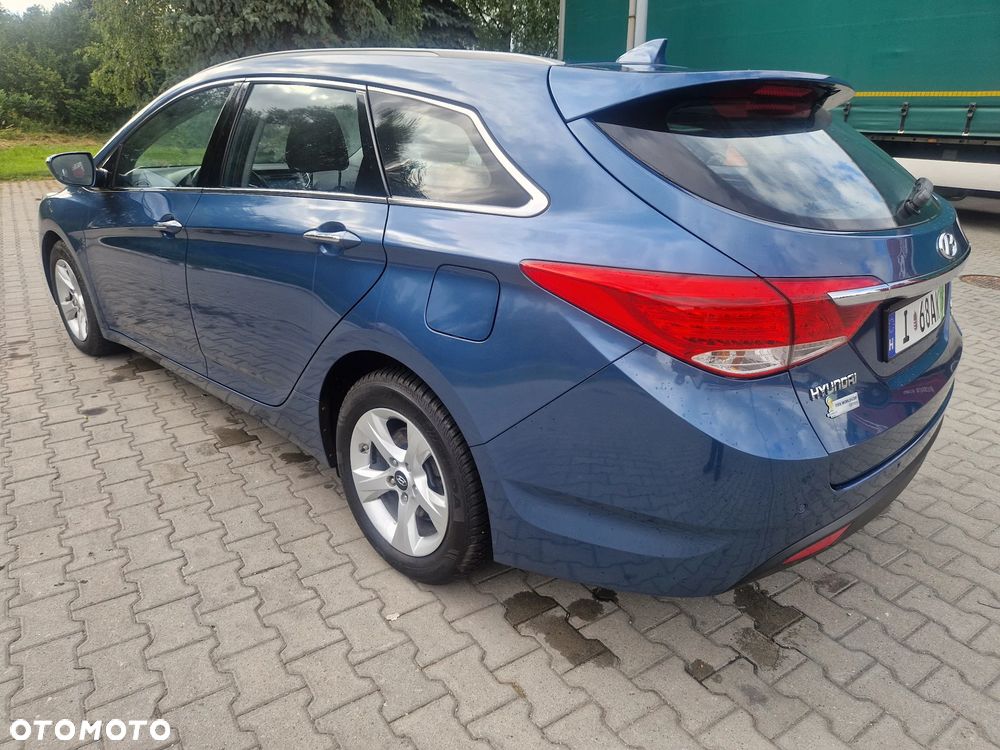 Hyundai i40 Kombi 1.7 CRDi DCT Premium - 6