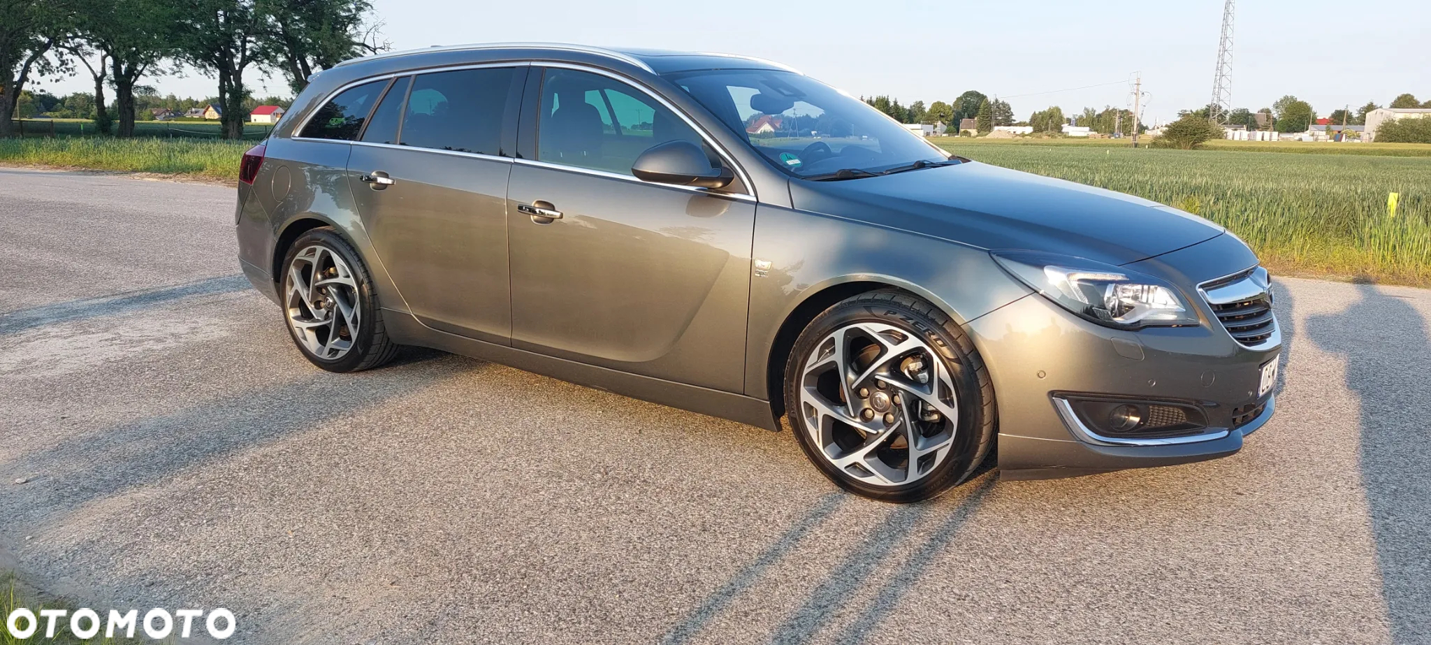 Opel Insignia - 2