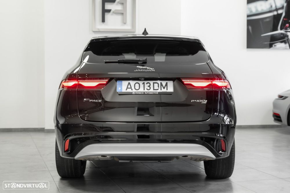 Jaguar F-Pace - 5