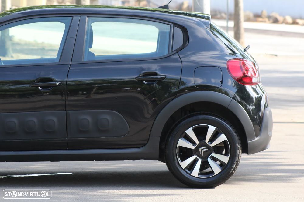 Citroën C3 1.2 PureTech Shine - 15